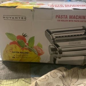 Pasta maker